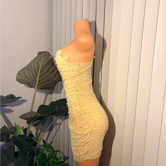 Yellow Ruched Spaghetti Strap Dress - Picture 3 of 4